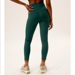 Ultra High Rise Compressive Leggings (NWOT)